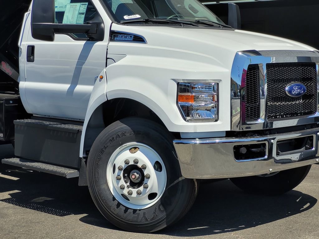 New 2025 Ford F650 2WD Regular Cab Super Duty image 3