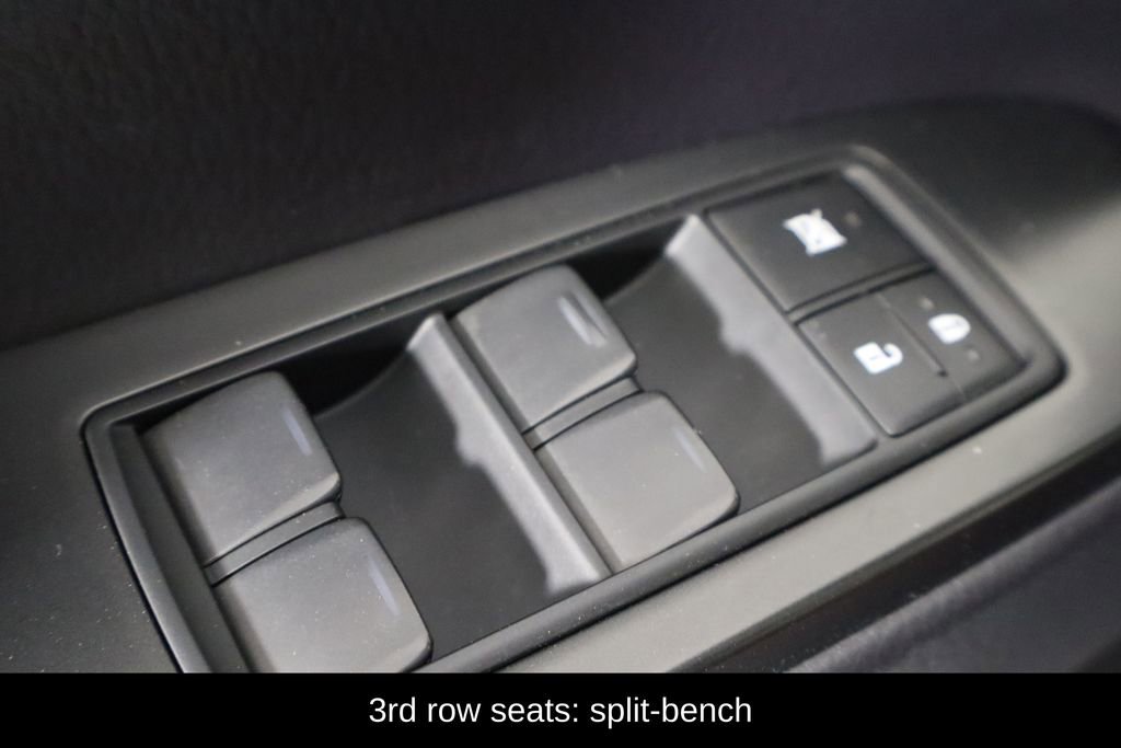 Used 2022 Lexus GX 460 Premium w/ Premium Package image 24