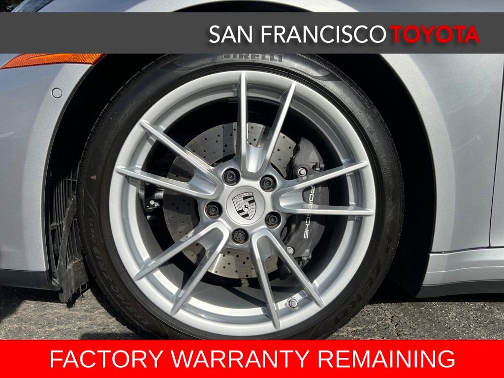 Used 2025 Porsche 911 Carrera image 9