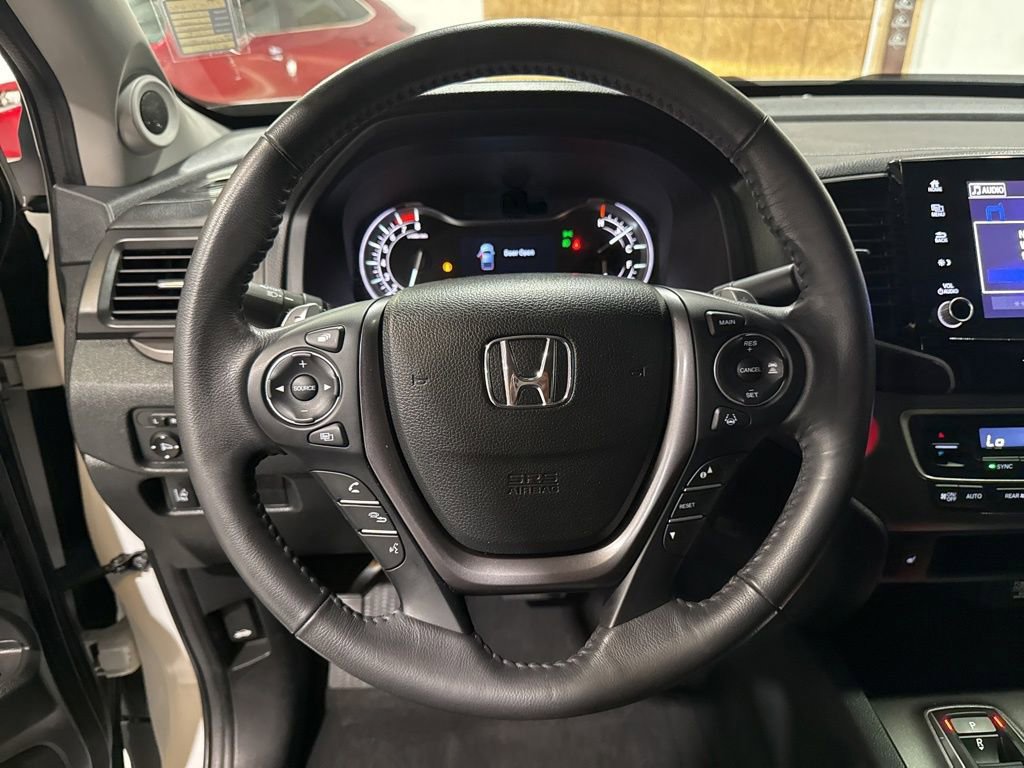 Used 2023 Honda Ridgeline RTL image 11