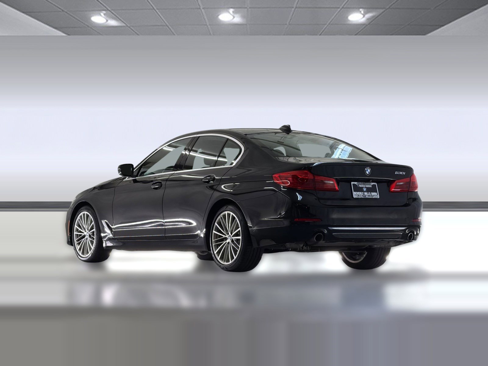 Used 2019 BMW 530i RWD image 3