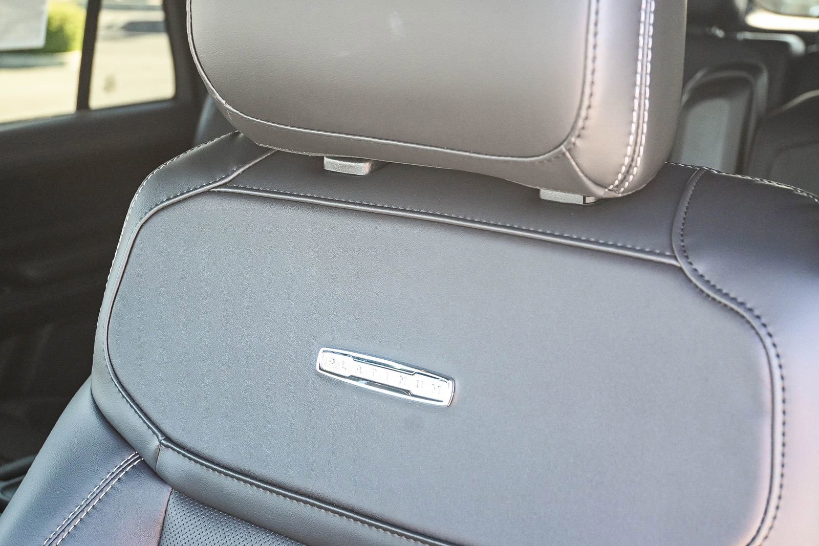 New 2025 Ford Expedition Max Platinum w/ Stealth Appearance Package image 29