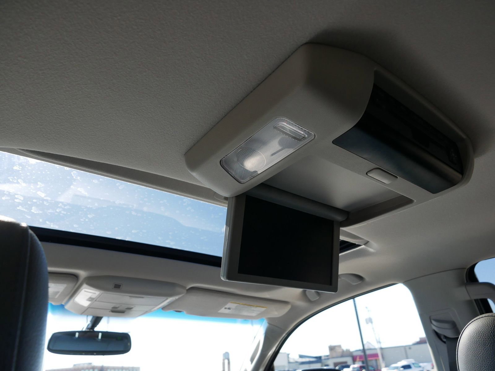 Used 2012 Toyota Sequoia Platinum AWD/4WD image 19