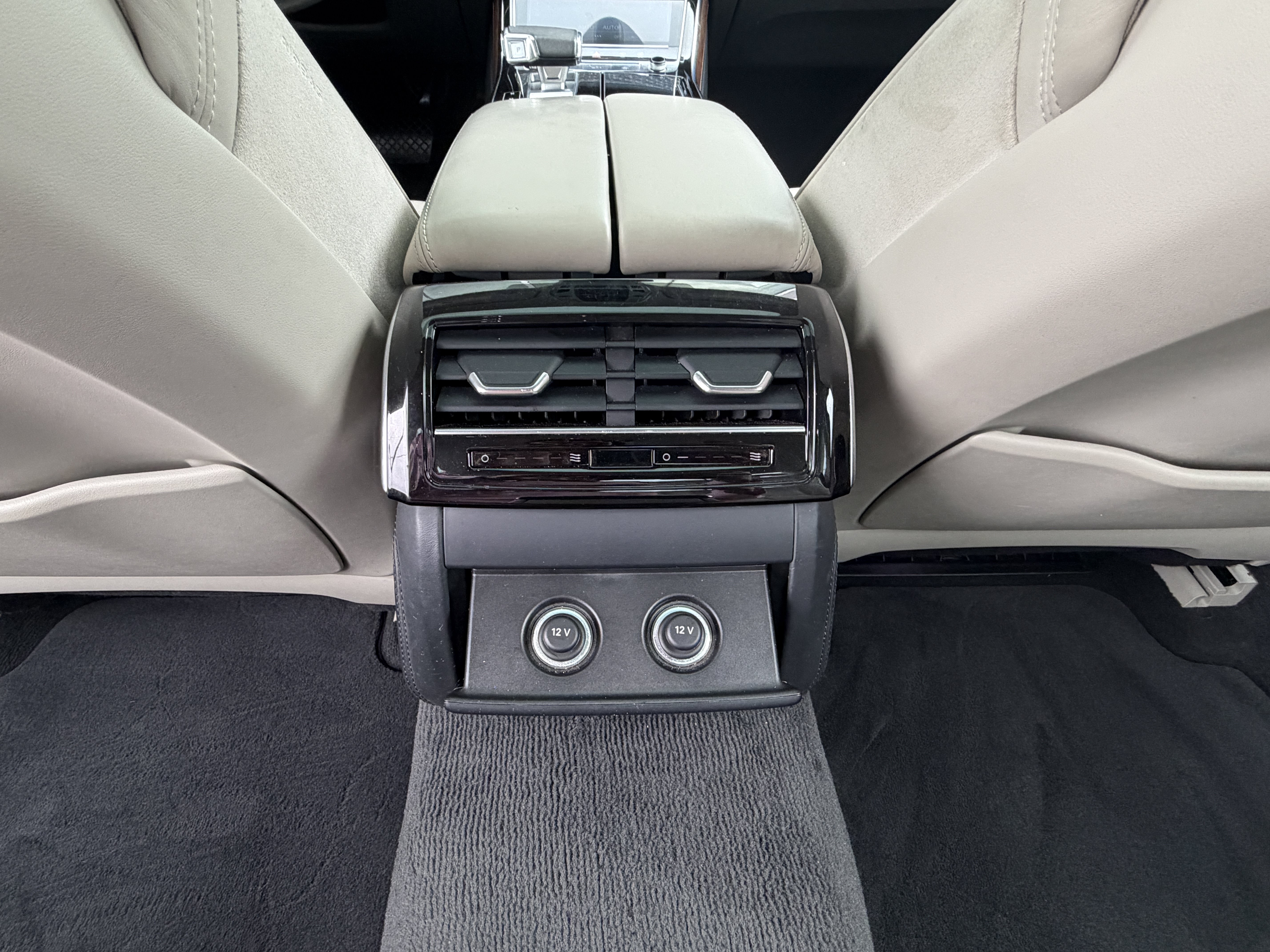 Certified 2023 Audi A8 L 3.0T w/ Comfort Plus Package AWD/4WD image 17