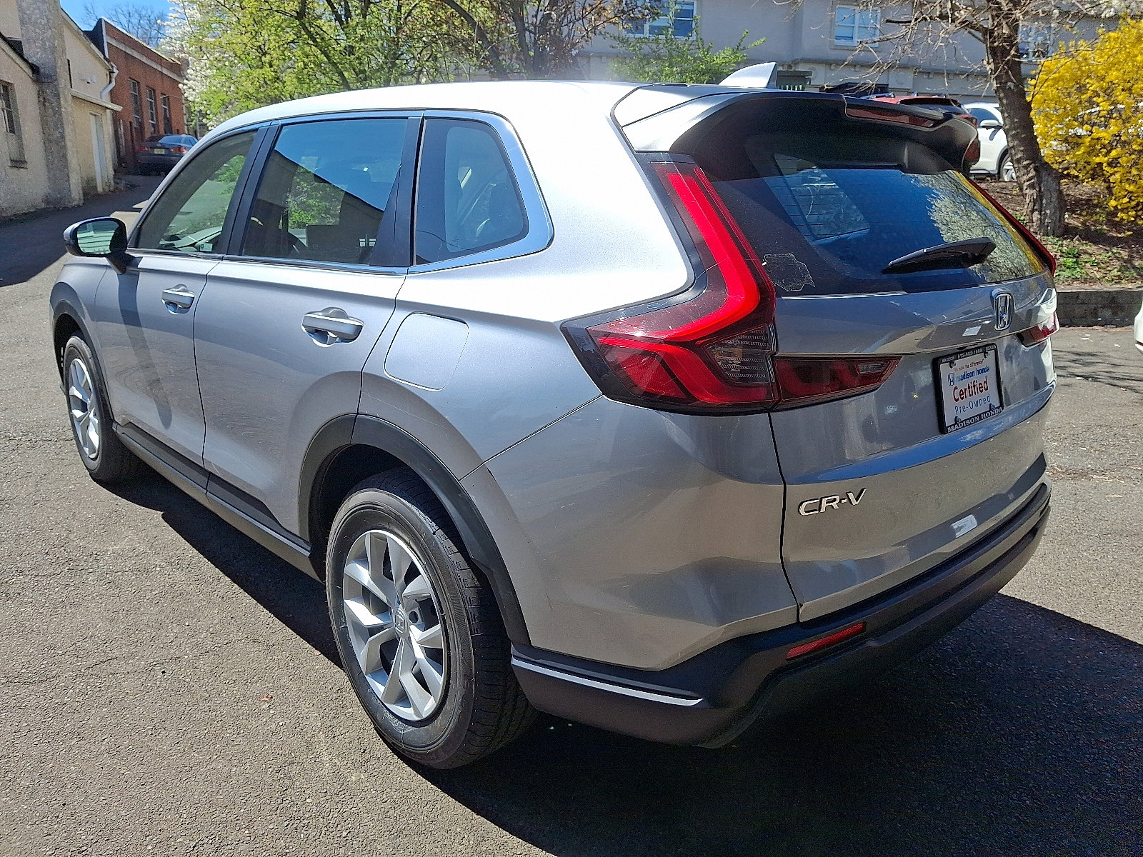 Certified 2023 Honda CR-V LX image 9