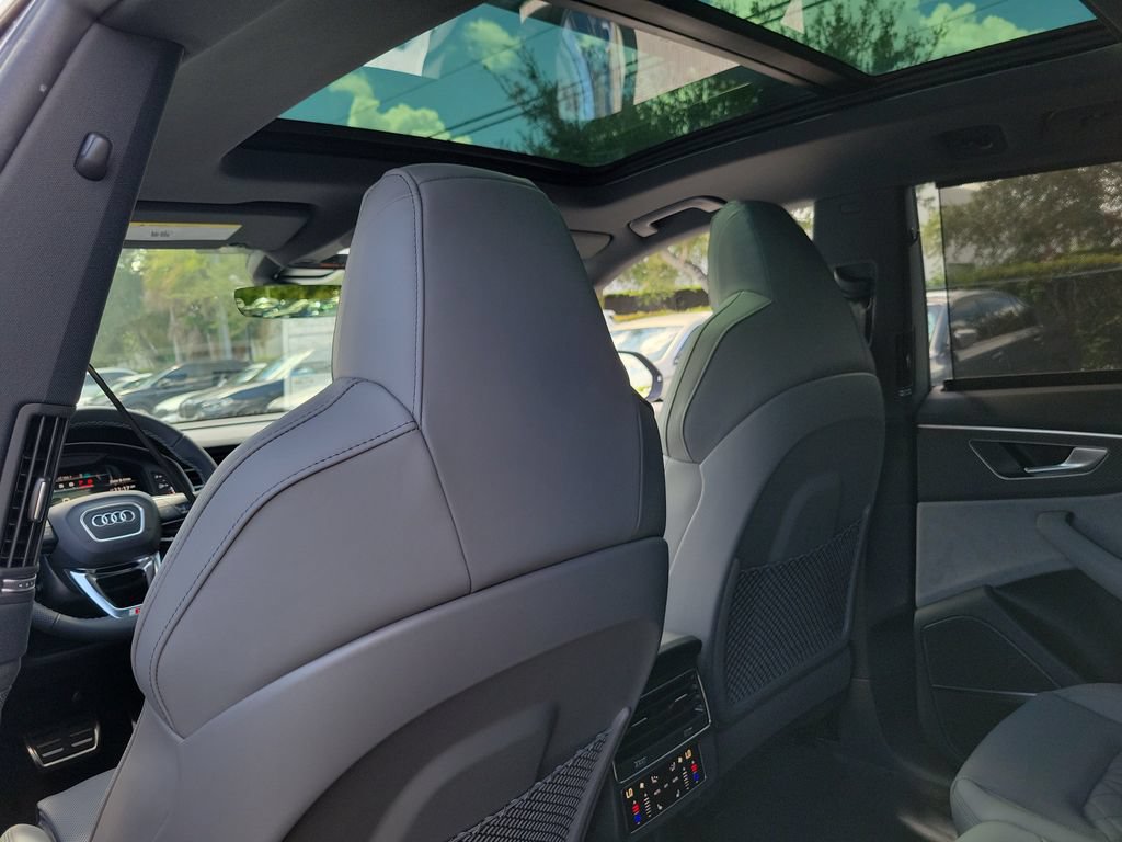 New 2026 Audi SQ8 Premium Plus AWD/4WD image 24