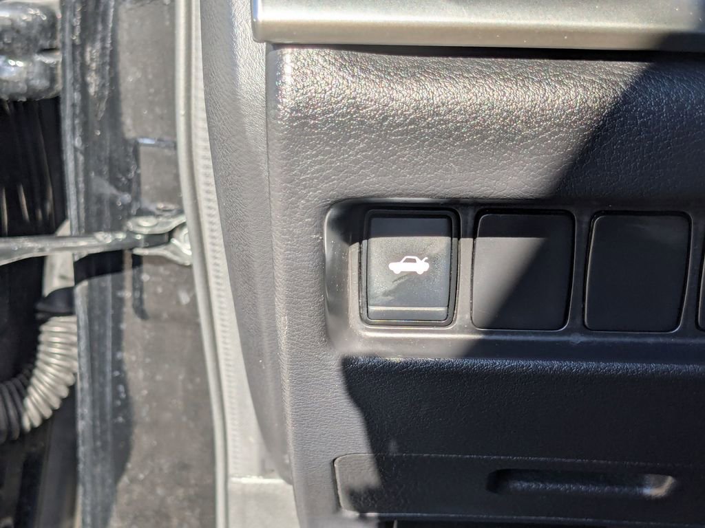 Used 2023 Nissan Maxima SV w/ Floor Mat Group image 27