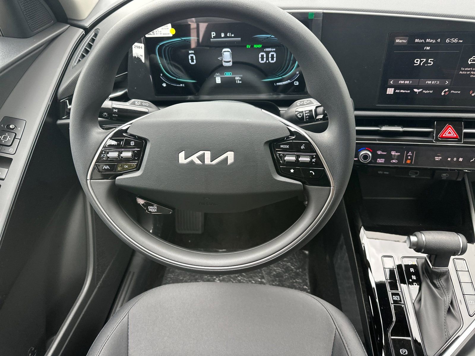 New 2026 Kia Niro LX FWD image 14