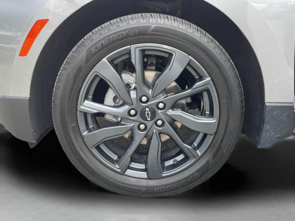 Used 2023 Chevrolet Equinox RS w/ RS Leather Package FWD image 41