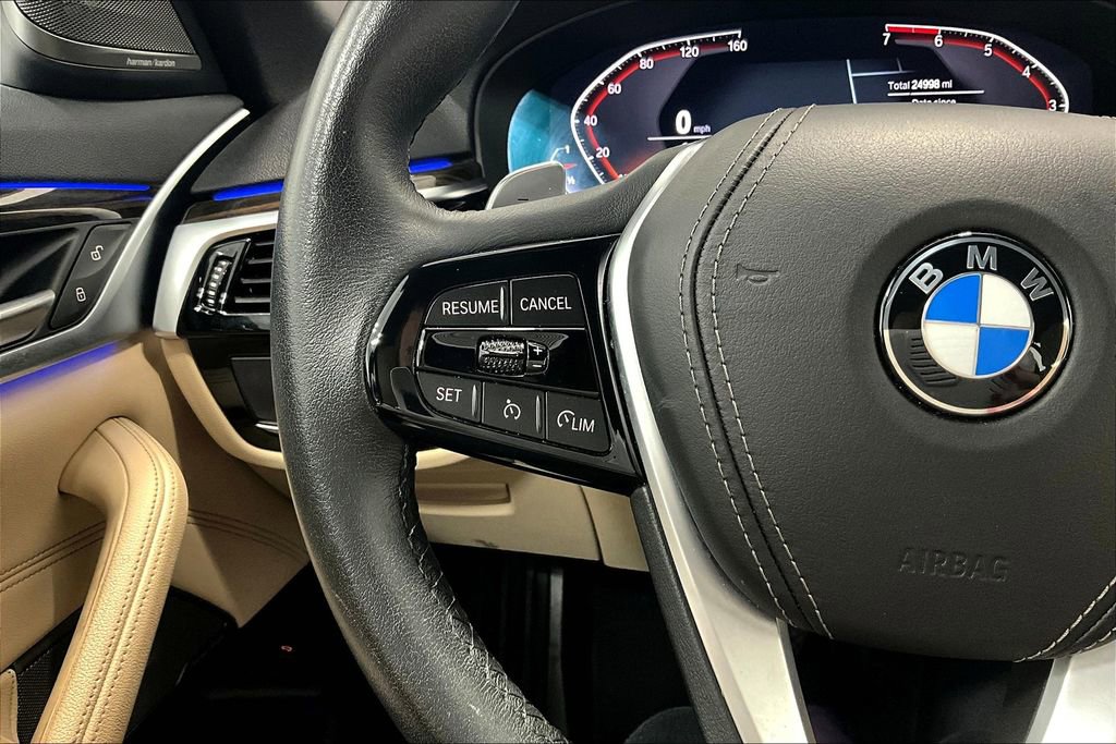 Used 2023 BMW 530i w/ Premium Package image 24