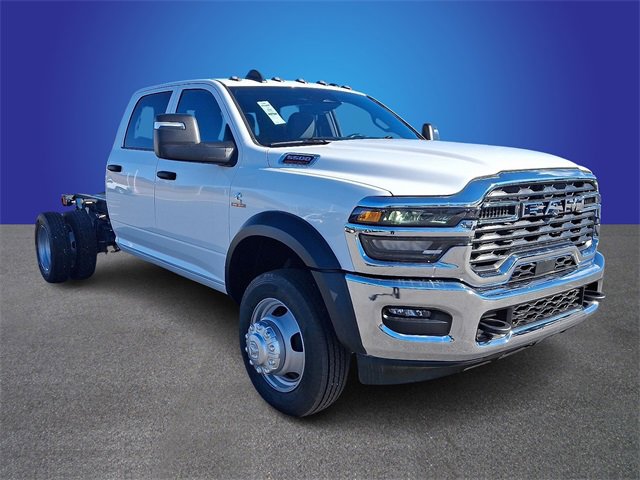 Used 2025 RAM 5500 Tradesman image 3