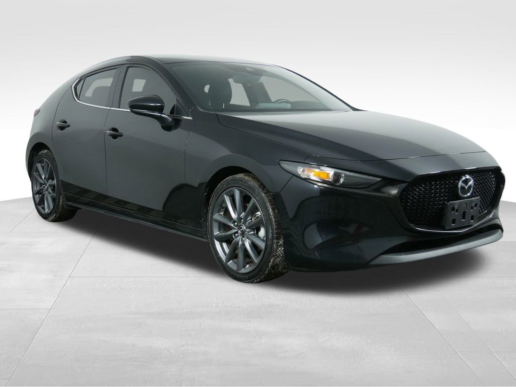 Used 2019 MAZDA MAZDA3 Preferred image 2