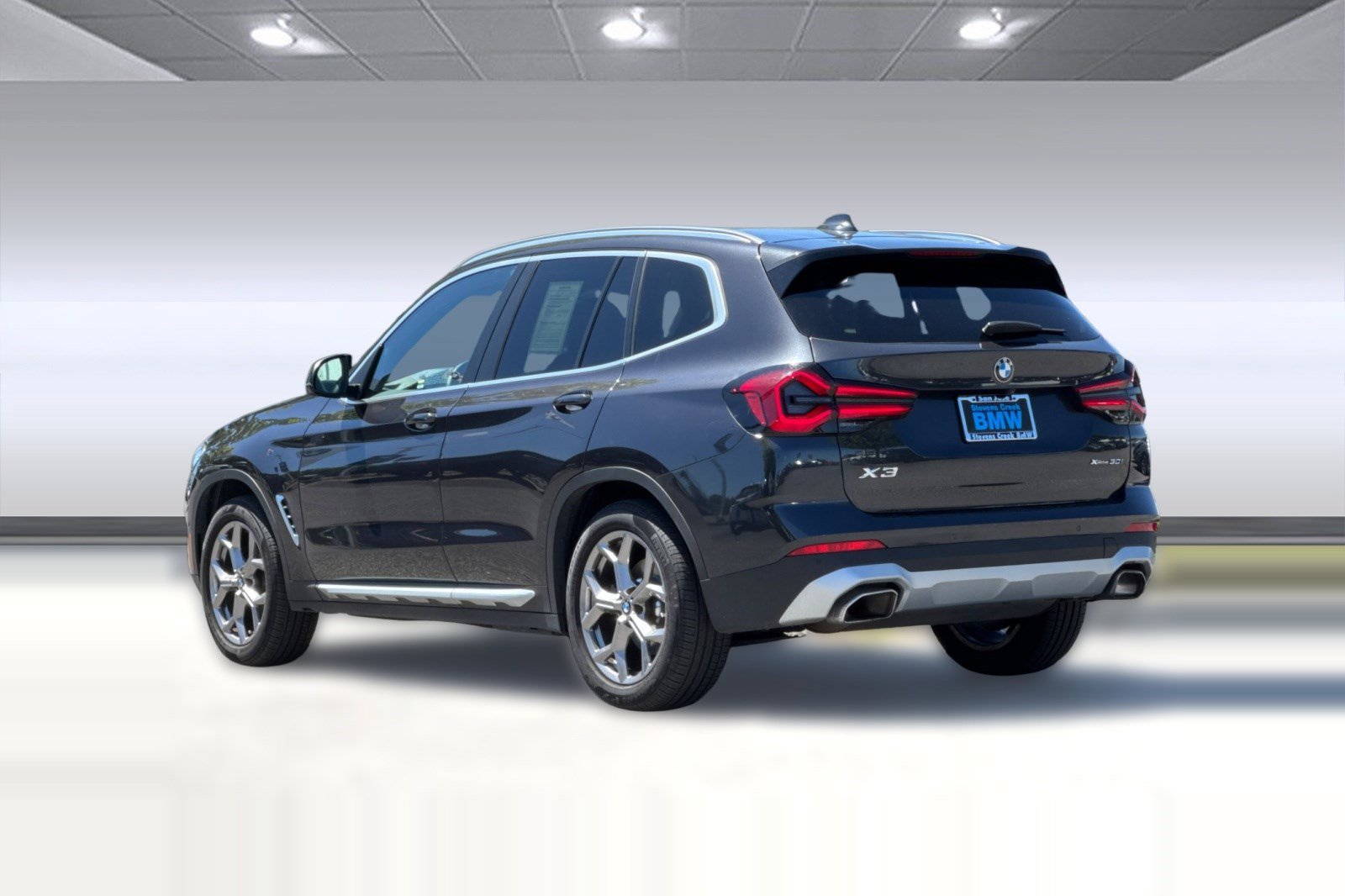 Certified 2023 BMW X3 xDrive30i w/ Convenience Package w/ZPA AWD/4WD image 3