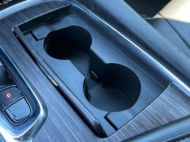 Used 2023 Buick Enclave Avenir w/ Avenir Technology Package image 36