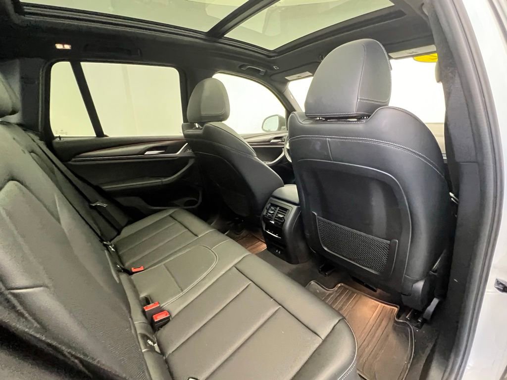 Certified 2022 BMW X3 xDrive30i w/ M Sport Package 2 AWD/4WD image 8