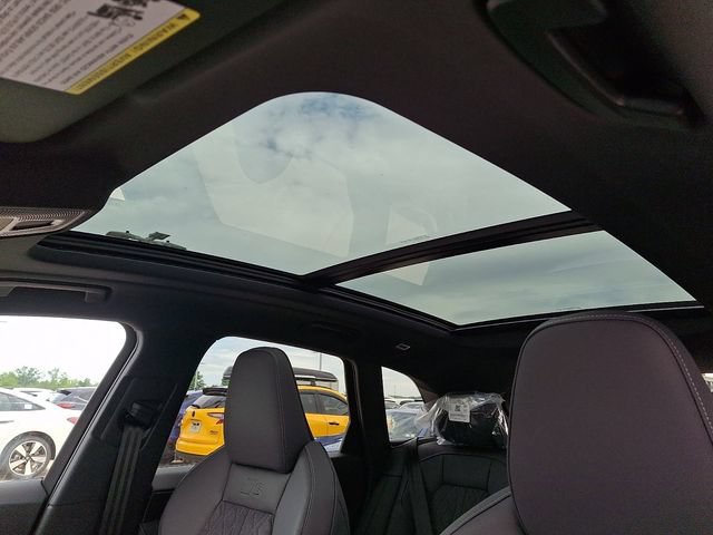 New 2026 Audi SQ5 Premium Plus AWD/4WD image 10