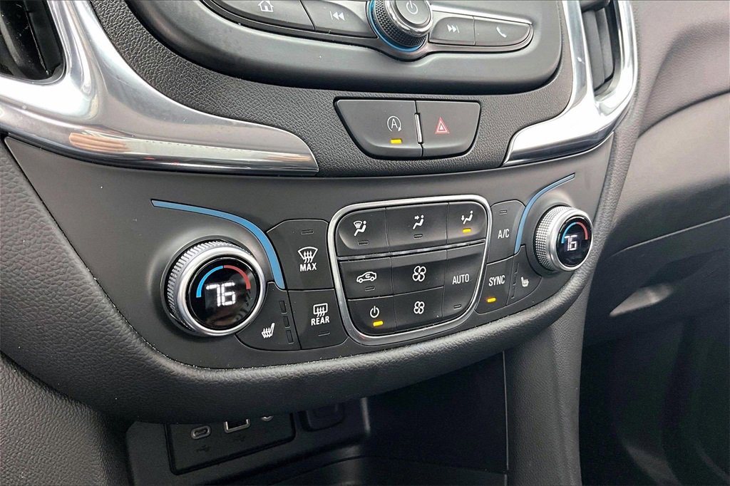 Used 2023 Chevrolet Equinox LT image 31