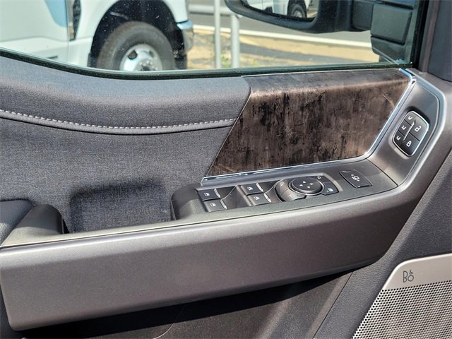 New 2026 Ford F250 Lariat w/ Chrome Package image 10