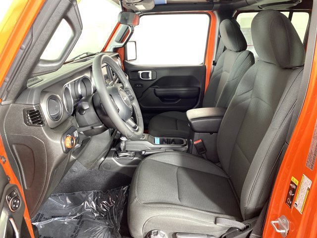 Used 2023 Jeep Wrangler Unlimited Sport AWD/4WD image 15