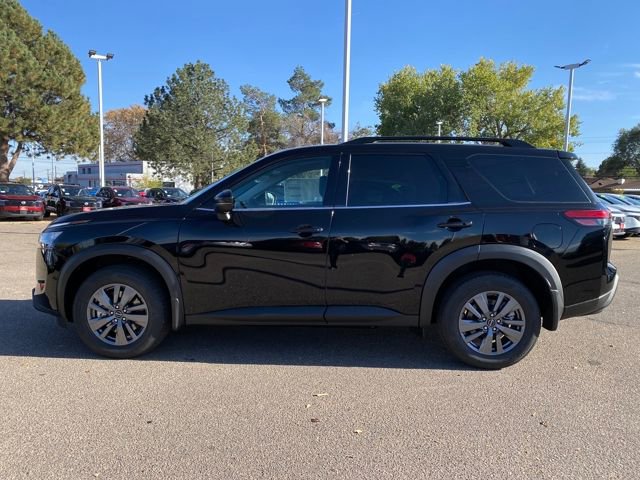 New 2025 Nissan Pathfinder SV w/ Black Appearance Package image 2