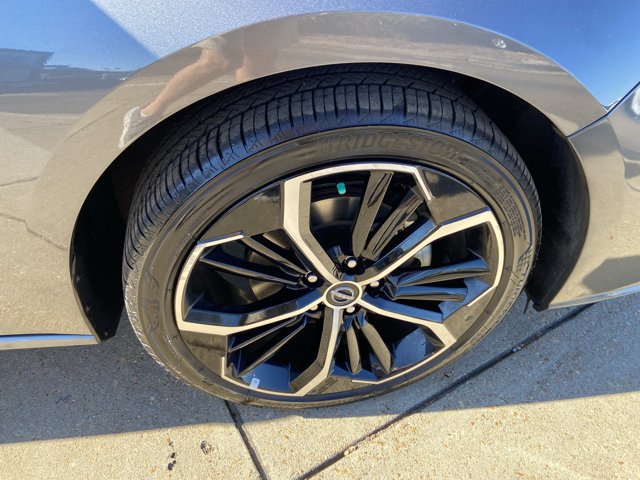 Used 2025 Nissan Altima 2.5 SR FWD image 34