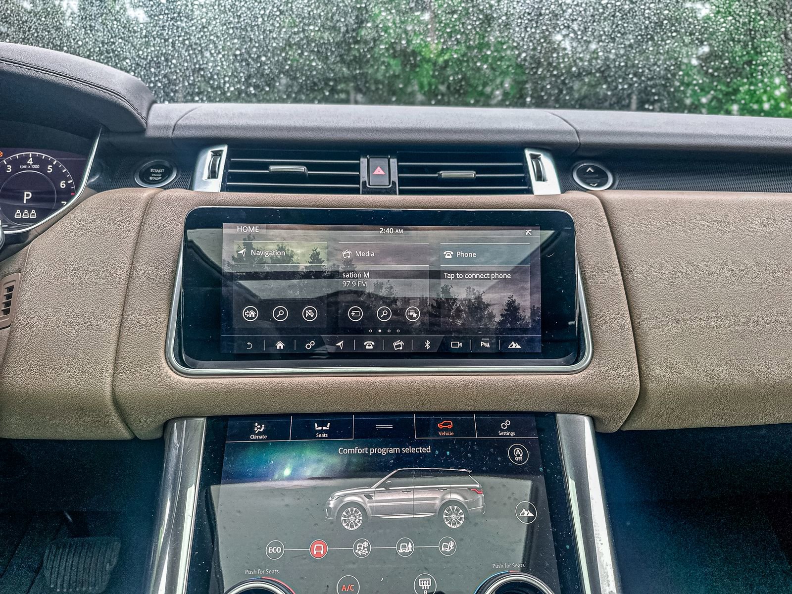 Used 2019 Land Rover Range Rover Sport HSE image 19