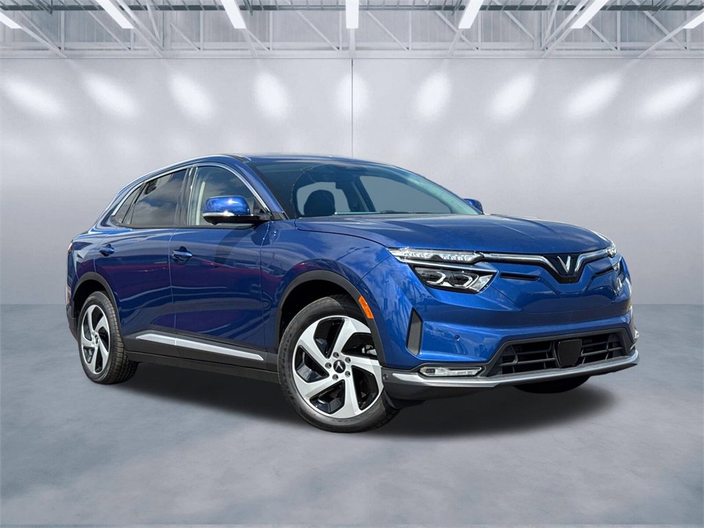 New 2025 VinFast VF 8 Eco image 1