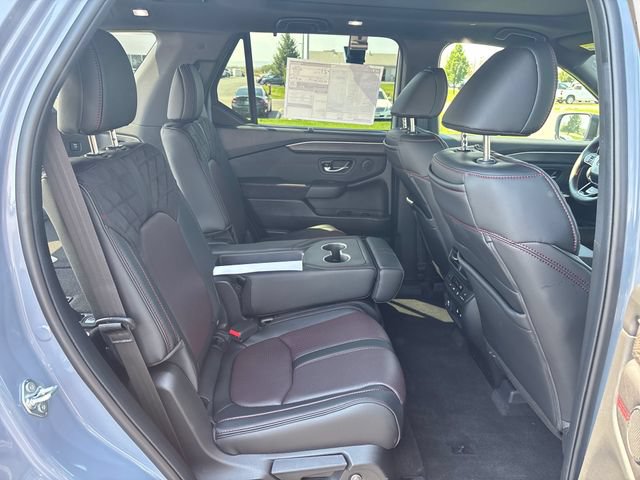 New 2026 Honda Pilot Black Edition image 24