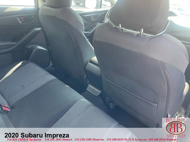 Used 2020 Subaru Impreza 2.0i Premium image 10