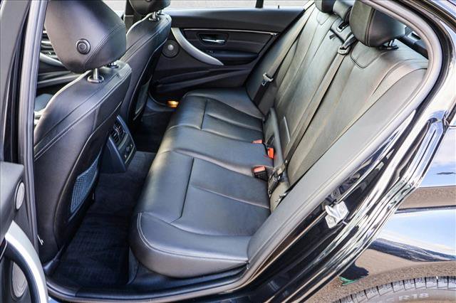 Used 2017 BMW 340i xDrive Sedan AWD/4WD image 20