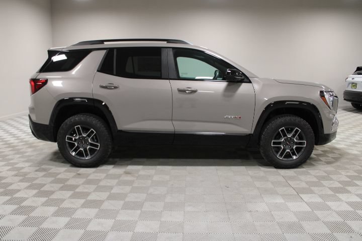 New 2026 GMC Terrain AT4 AWD/4WD image 12