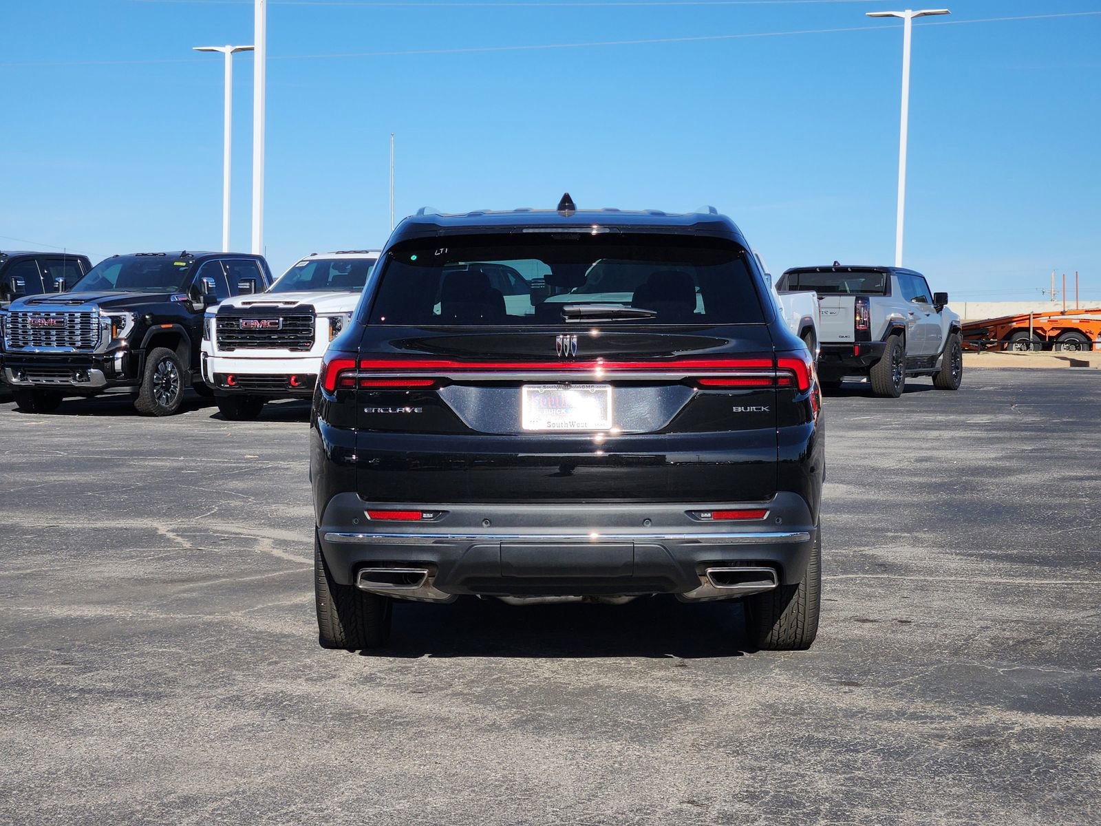 New 2026 Buick Enclave Preferred w/ Power Package image 7