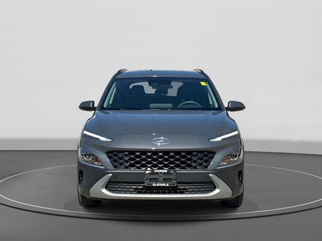 Used 2023 Hyundai Kona SEL FWD image 2