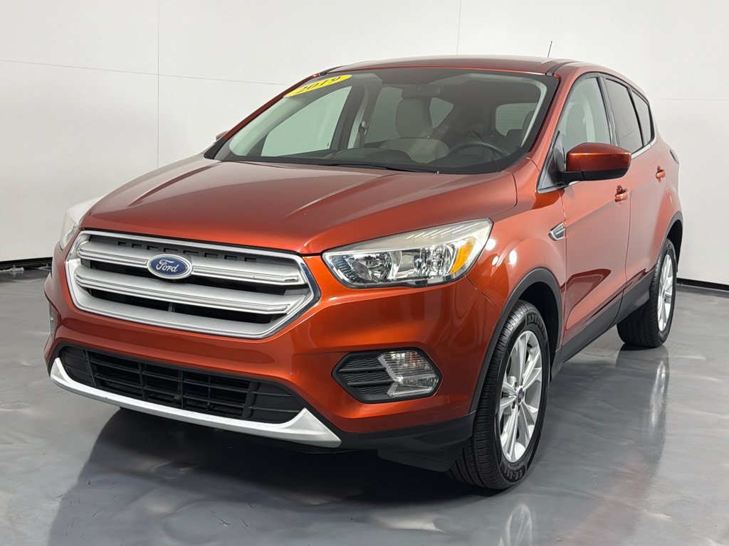 Used 2019 Ford Escape SE FWD image 10