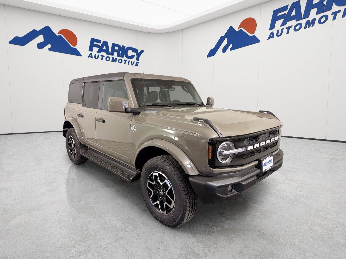Used 2026 Ford Bronco Outer Banks AWD/4WD image 12