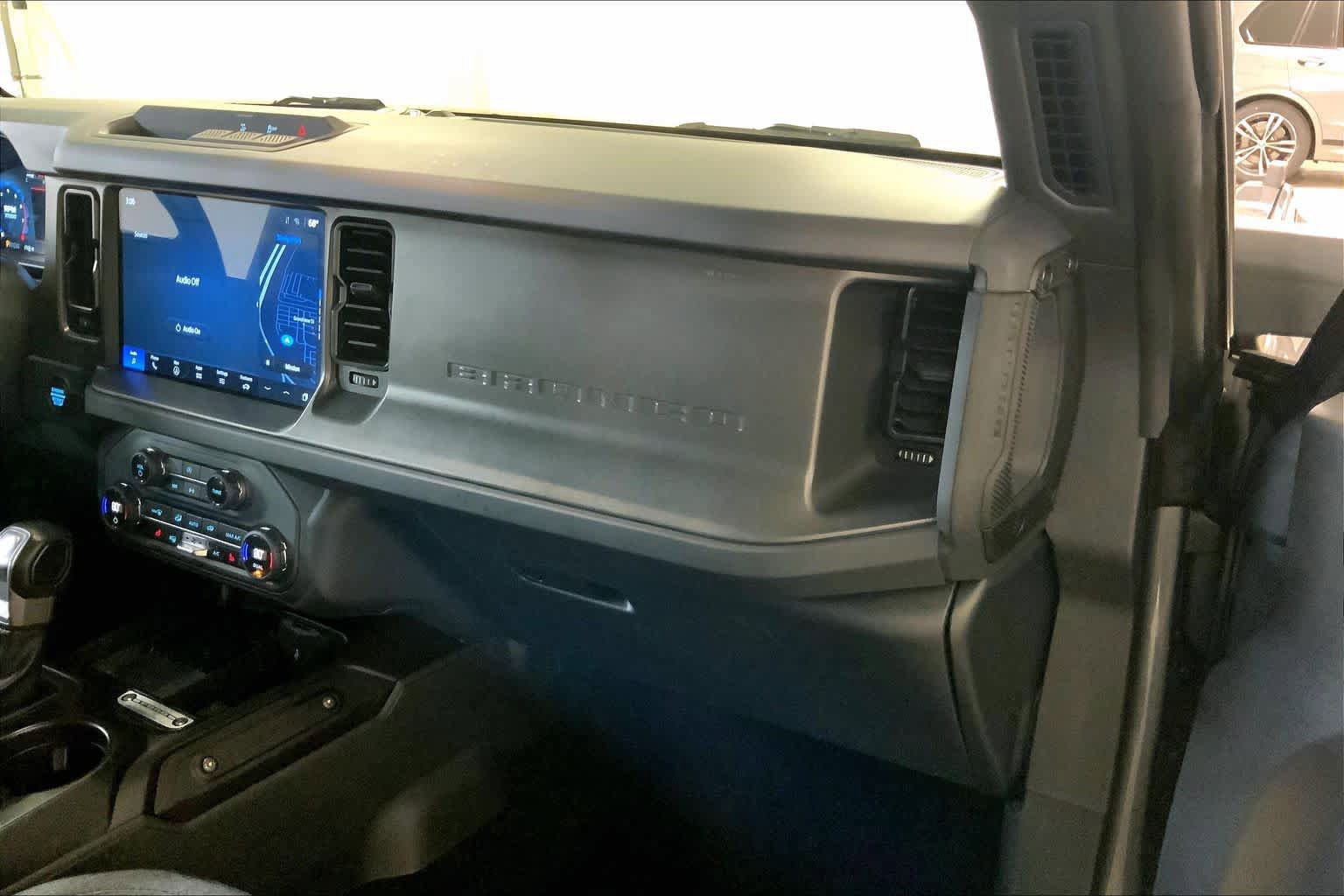 Used 2025 Ford Bronco Big Bend image 18