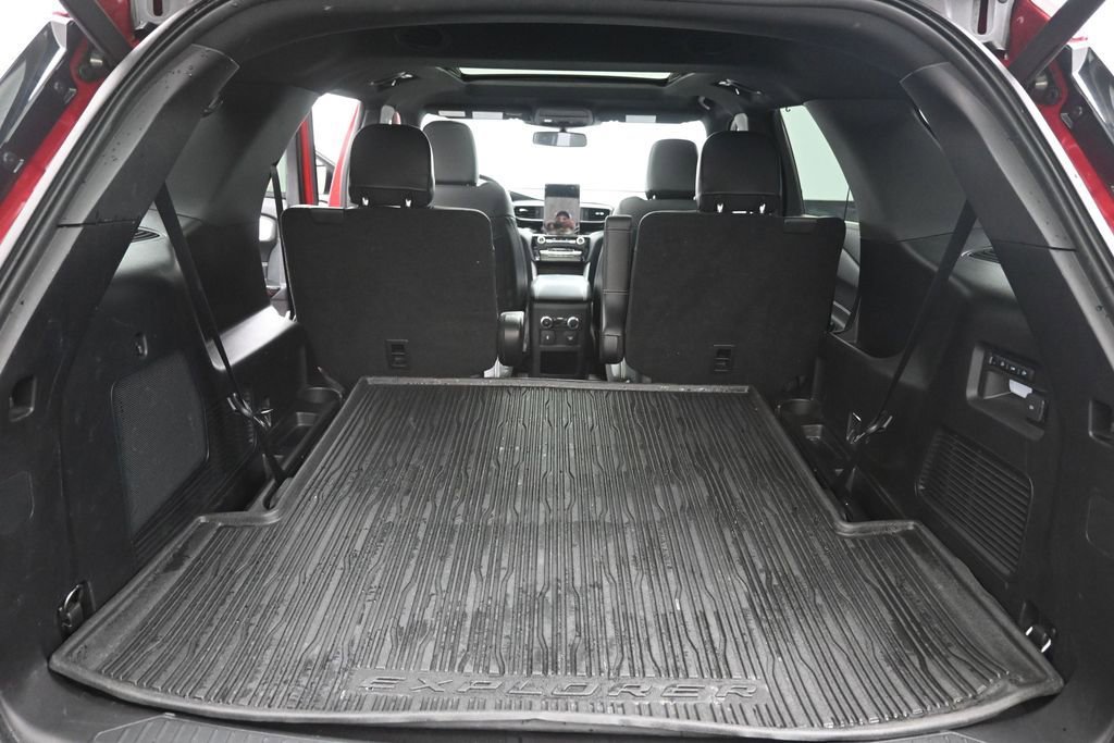 Used 2021 Ford Explorer ST w/ Equipment Group 401A AWD/4WD image 23