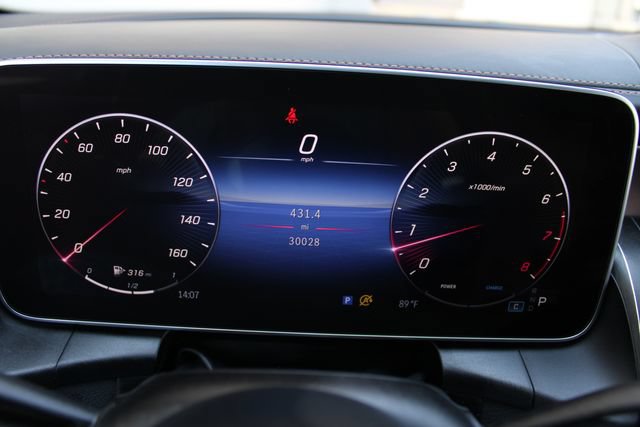 Used 2023 Mercedes-Benz GLC 300 4MATIC image 12