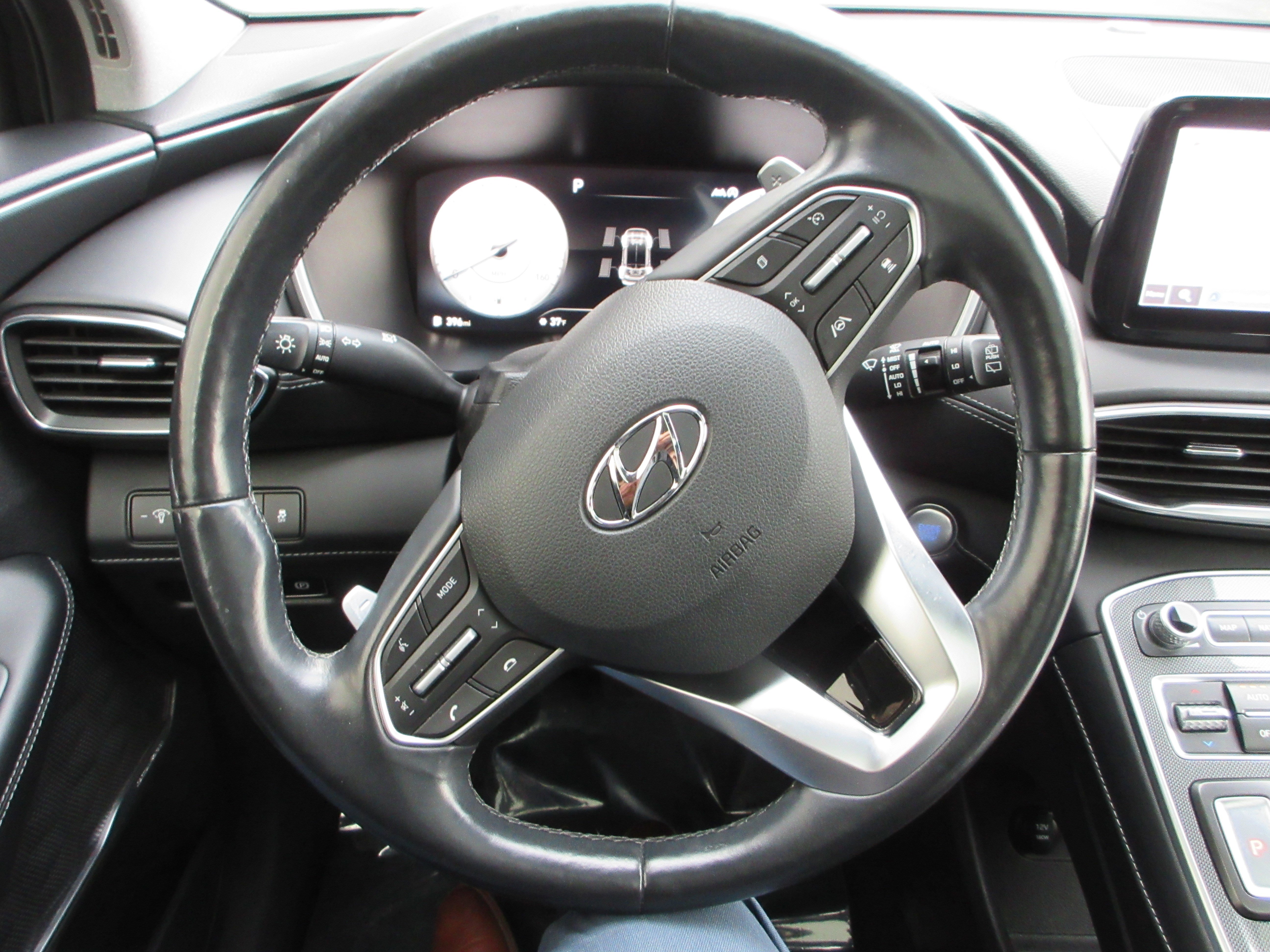 Used 2021 Hyundai Santa Fe Limited AWD/4WD image 37