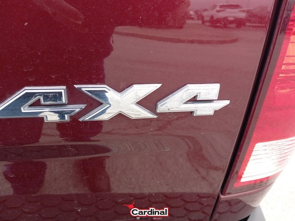 Used 2024 RAM 1500 Classic SLT image 8