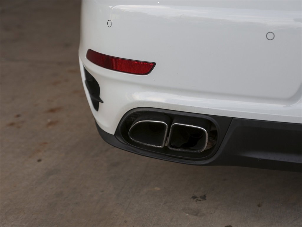 Certified 2015 Porsche 911 Turbo image 14