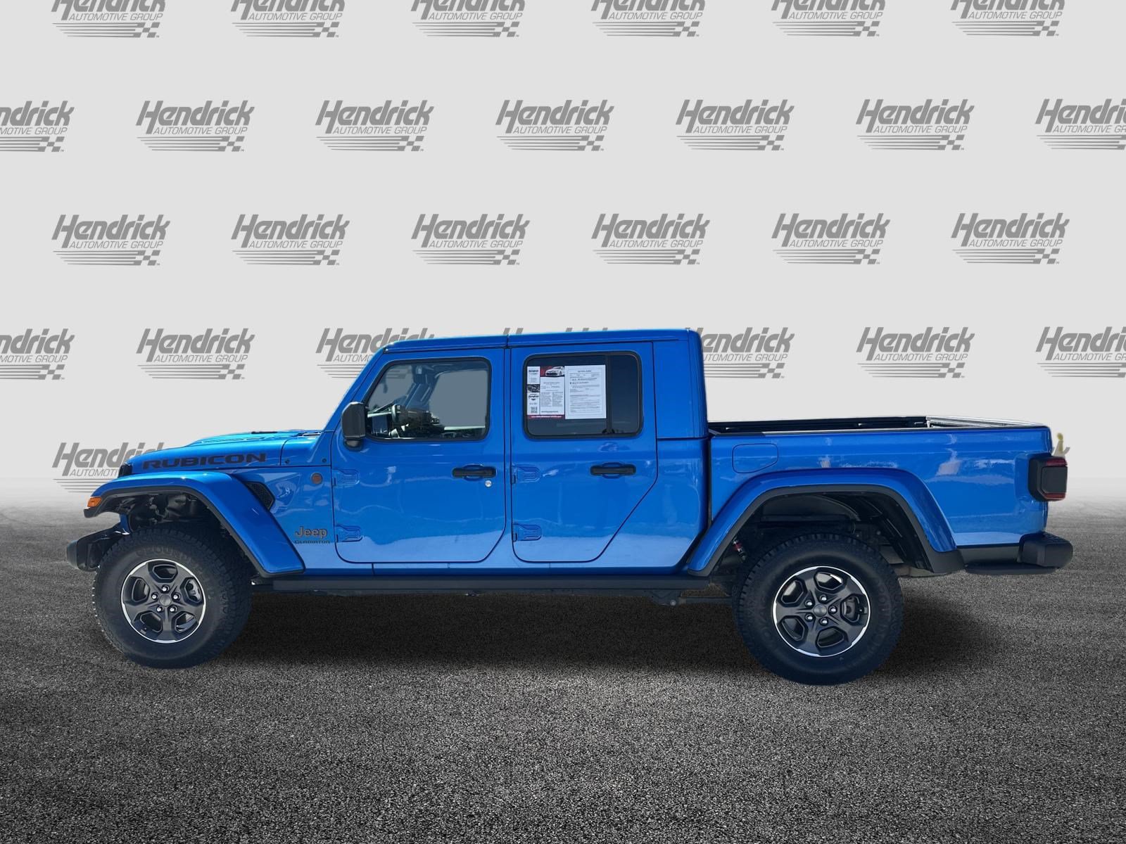 Used 2022 Jeep Gladiator Rubicon w/ LED Lighting Group AWD/4WD image 7
