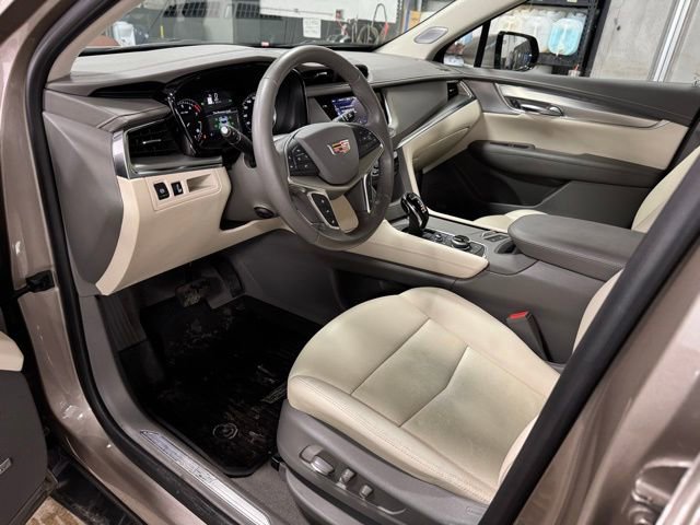Used 2023 Cadillac XT5 Premium Luxury image 18
