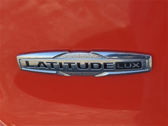 Used 2021 Jeep Cherokee Latitude Lux w/ Comfort/Convenience Group image 14