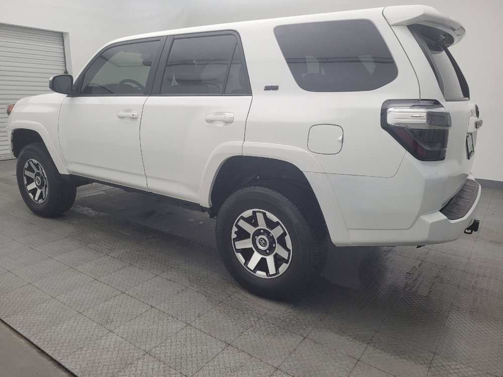 Used 2021 Toyota 4Runner SR5 image 3