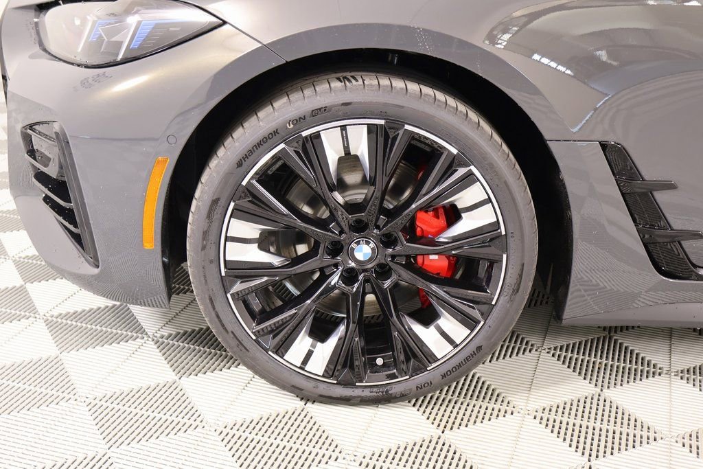 New 2026 BMW 440i xDrive w/ Premium Package image 18