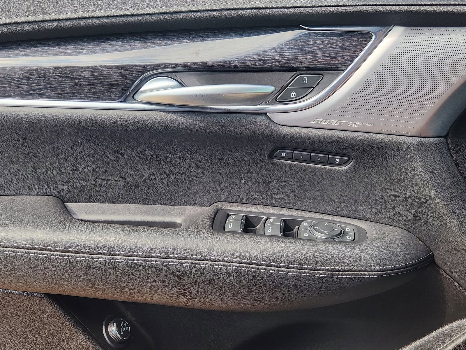 Used 2023 Cadillac XT5 Premium Luxury FWD image 28