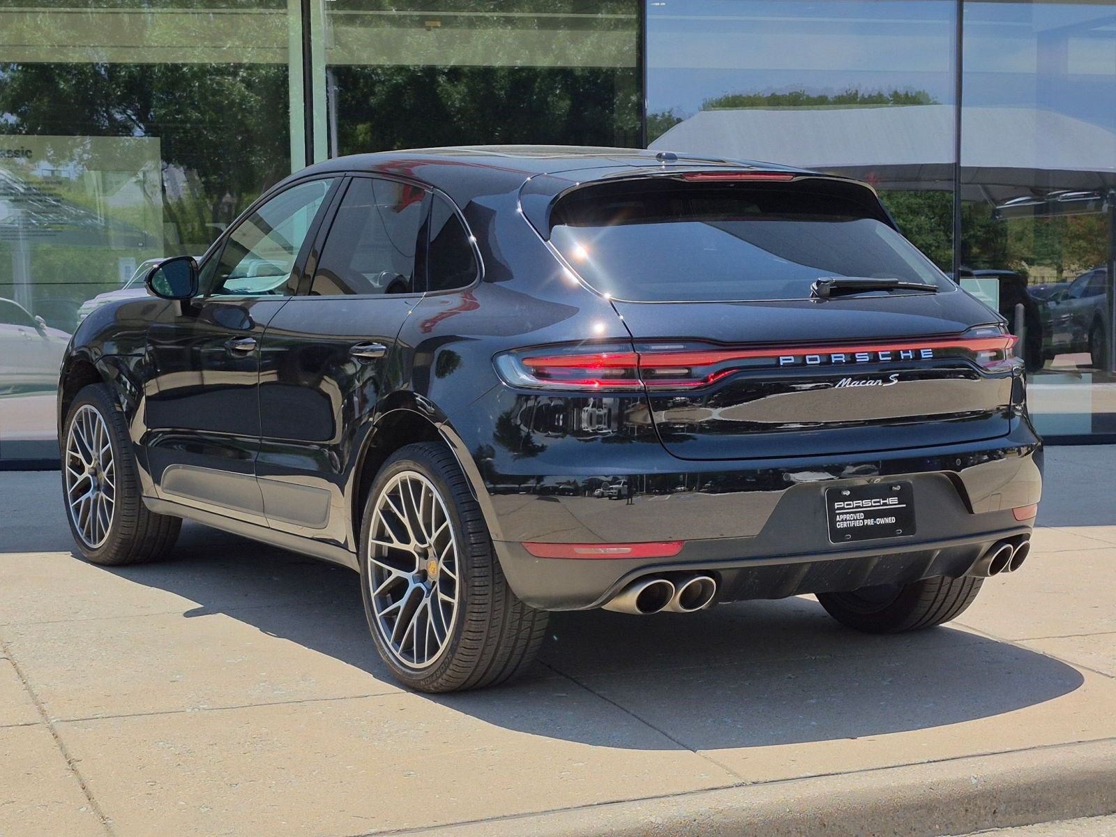 Certified 2021 Porsche Macan S AWD/4WD video 3