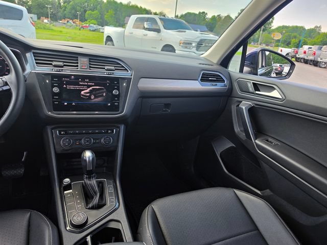 Used 2021 Volkswagen Tiguan SEL AWD/4WD image 13