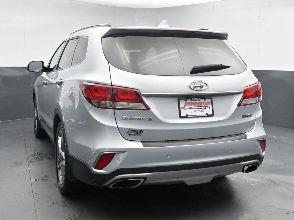 Used 2017 Hyundai Santa Fe SE image 6